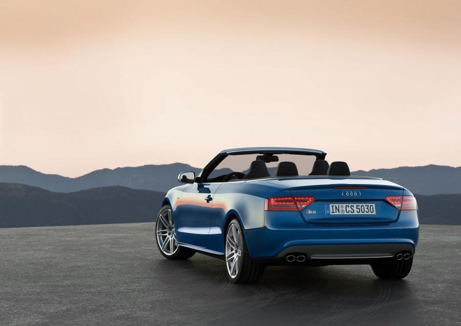  Audi S5 Cabriolet 2009 года  (фото 6 из 56)